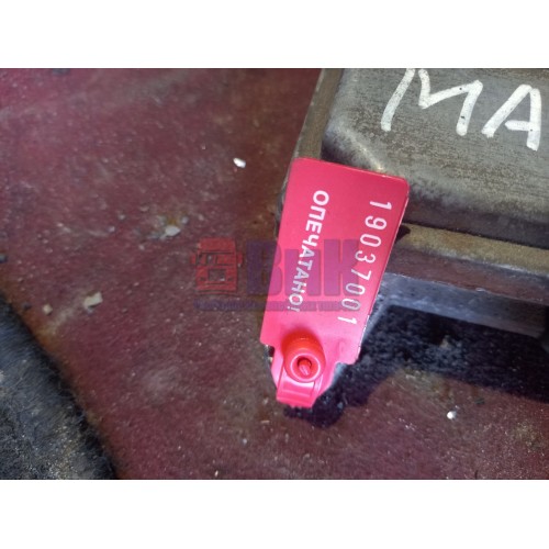 Блок управления двигателем Renault Magnum MACK-440 (001)-1