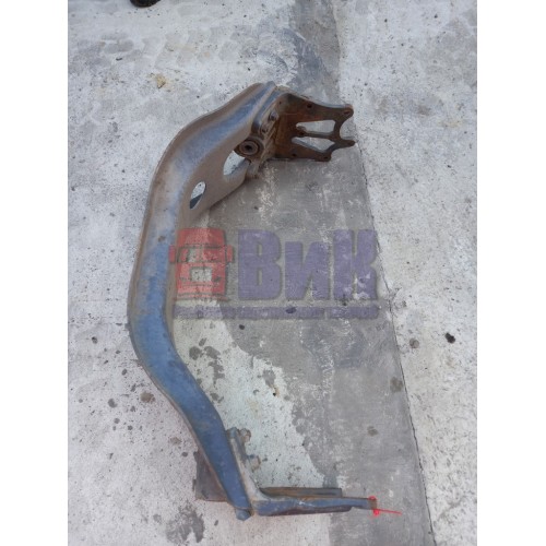 Траверса Mercedes под двигатель в сборе (021)