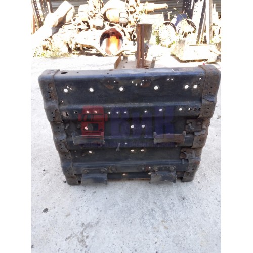 Ящик АКБ MAN (узкий) (009)