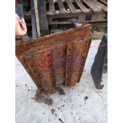 Ящик АКБ DAF 95 деф. (007)-4