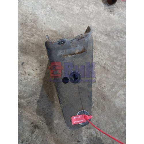 Кронштейн усилителя бампера Mercedes Actros 987958 LH (273)-2