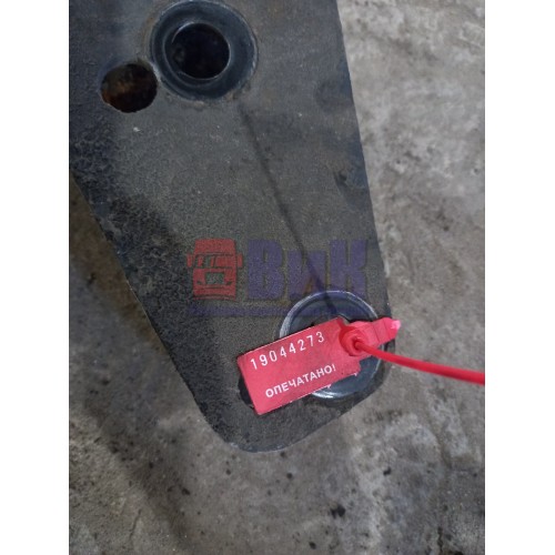 Кронштейн усилителя бампера Mercedes Actros 987958 LH (273)-3