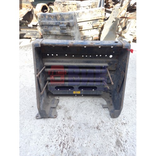 Ящик АКБ MAN (узкий) с прижимом (281)