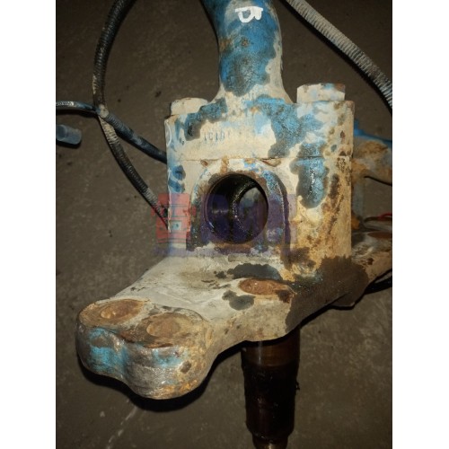 Цапфа (кулак поворотный) Mercedes (конус подшипника) LH (864) -3