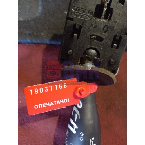 Подрулевой переключатель Renault Premium DXI-11 поворотов (166)-1