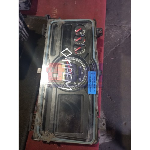 Панель приборов Renault Premium DXI-11 (332)