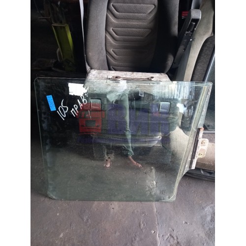 Стекло двери (основное) DAF 105 RH (304)