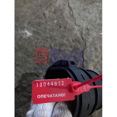 Патрубок радиатора охлаждения Renault T460 001057 переходной (912)-3