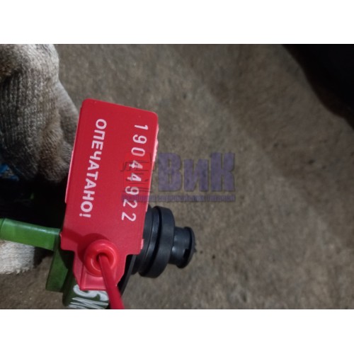 Датчик давления воздуха Renault T460 001057 (засоренности воздушного фильтра) (922)-1