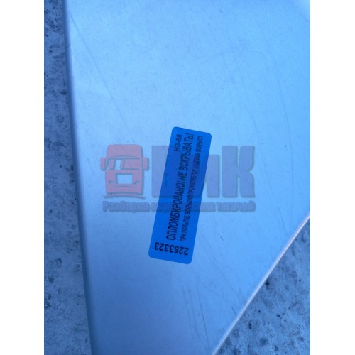 Спойлер кабины Mercedes Actros 987958 верхний (323)-4