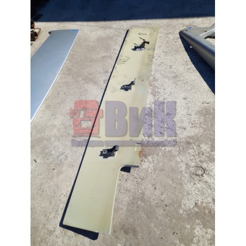 Спойлер кабины Mercedes Actros 987958 боковой RH не ориг. (319)-4