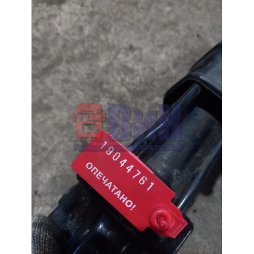 Цилиндр подъема кабины Renault T460 001057 LH с деф. (761)-1
