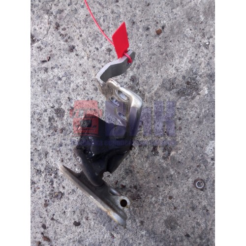 Петля двери Mercedes Actros 987958 нижняя RH (254)-3