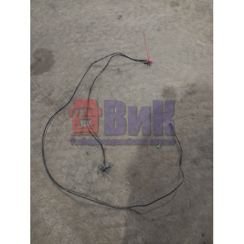 Шланг подъема кабины Renault Т-Seria 001057 (2 шт. в сборе) между замками (724)