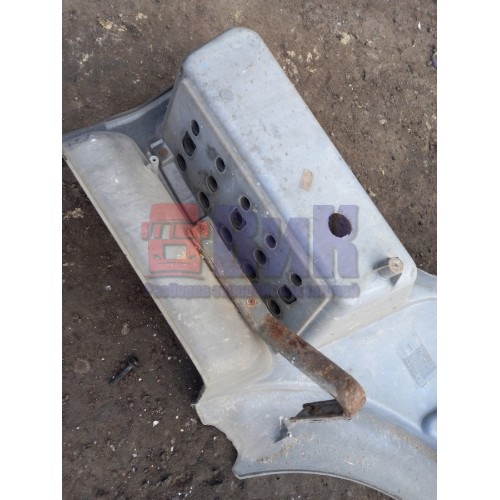 Подножка кабины Iveco Stralis 439048 (без ручки) деф. RH (229)-6