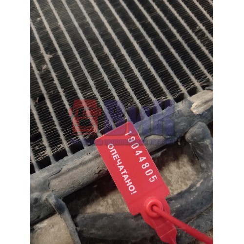 Радиатор кондиционера Scania R420 178648 с датчиком (805)-3