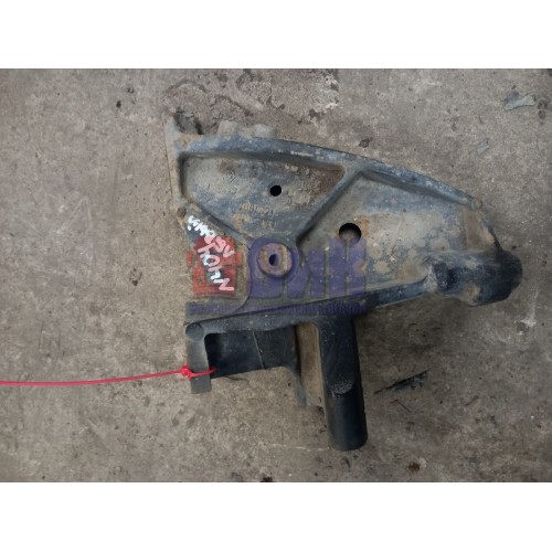 Кронштейн усилителя бампера Scania R420 178648 LH (643)