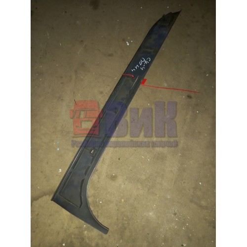 Накладка на дверь Scania 4/5 RH (762)-1