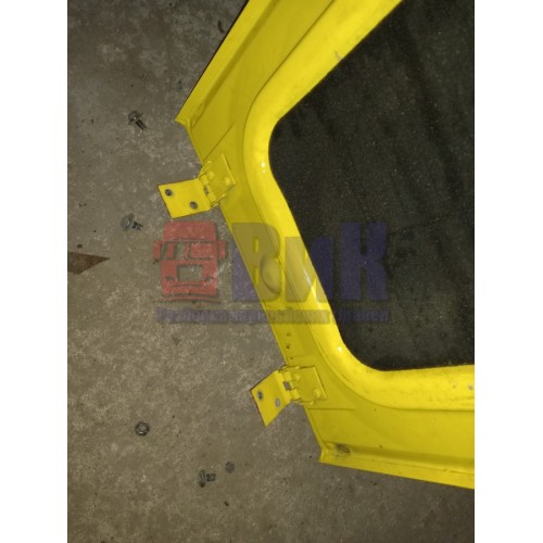 Крышка инструментального ящика DAF 105/95 с петлями 920032 (276)-2