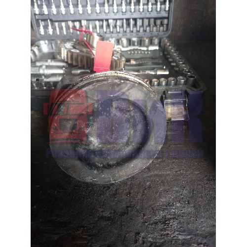 Поршень Renault Premium DXI 11 034932 (827)-2