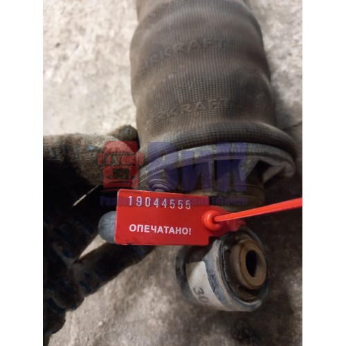 Подушка под кабину Renault Pr 011669 задняя Airkraft RH (555)-1