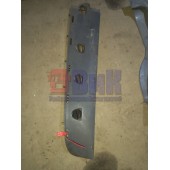 Накладка торпедо Scania (обдув лобового стекла) LH (932)