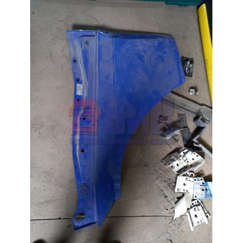 Продолжение двери Volvo FH12 деф. RH (247)