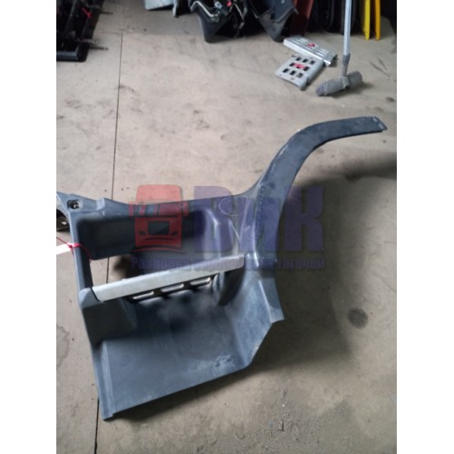 Подножка основная Volvo FM деф. LH (973)-2