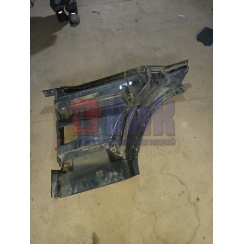 Подножка основная Volvo FH 12 деф. RH (980)-4