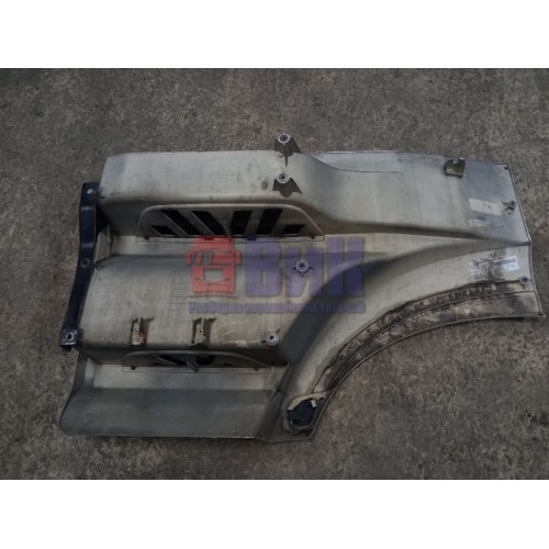 Подножка кабины Mercedes Actros MP4 766412 двойная с кронштейном RH (340)-1