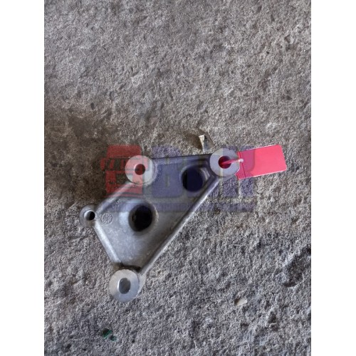 Кронштейн патрубка интеркулера DAF 106 (286)-2