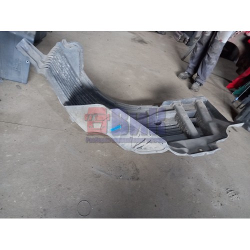 Подкрылок под кабину LH MAN у.к. (106)-1