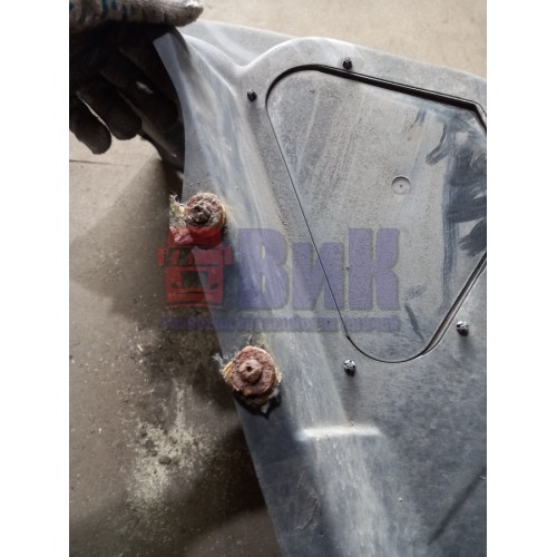 Подкрылок под кабину LH MAN у.к. (102)-1