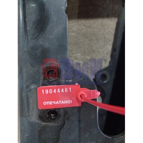 Кронштейн кабины Mercedes Actros MP4 766412 RH (461)-1