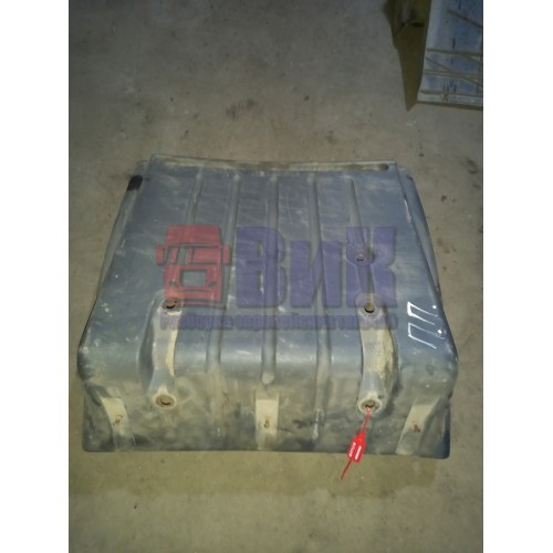 Полукрыло заднее переднее RH MAN деф. (215)