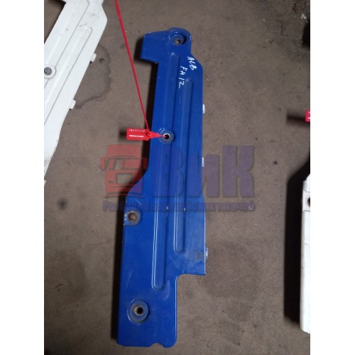 Накладка на корпус фары Volvo FH 12 задняя LH (112)