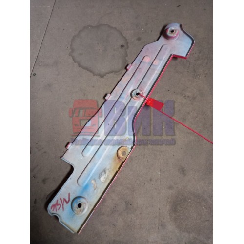 Накладка на корпус фары Volvo FH 12 задняя LH (114)-2