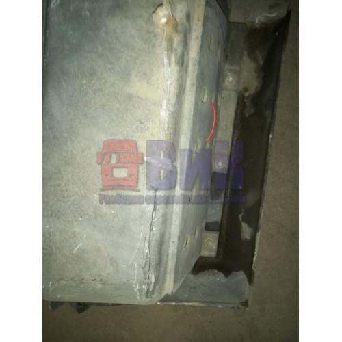 Подножка кабины Iveco Stralis деф. RH (104)-2