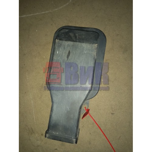 Крышка электроразъемов Iveco (598)-2