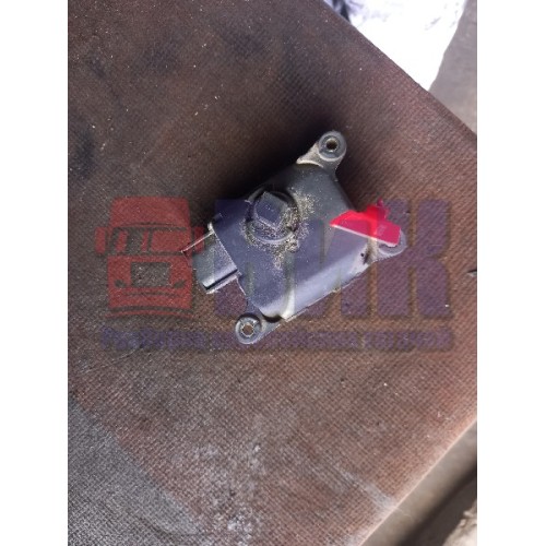 Моторчик заслонки отопителя (сервопривод) Scania-5 XPI 294147 (792)