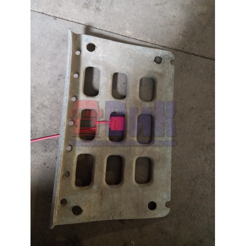 Накладка на подножку нижнюю Volvo FH 12 (542)-1