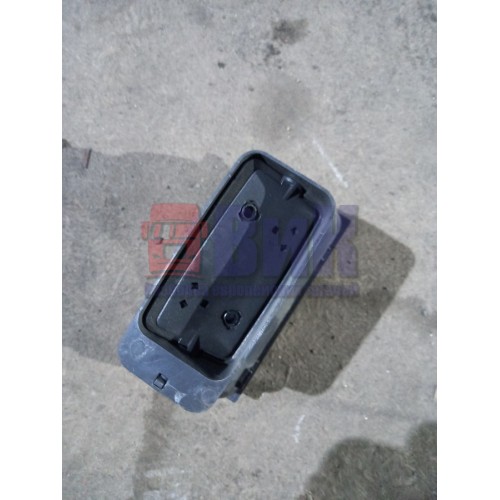 Дефлектор салона Iveco (008)-2