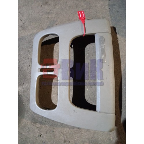 Накладка на торпедо Renault Premium DXI (150)