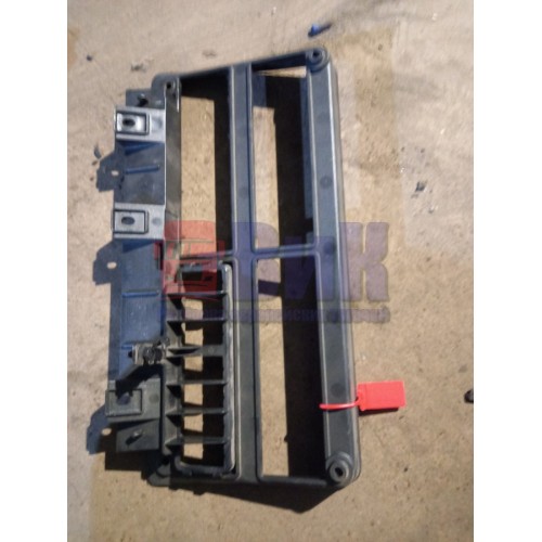 Рамка консоли салона Renault Premium DXI верхняя (130)-1