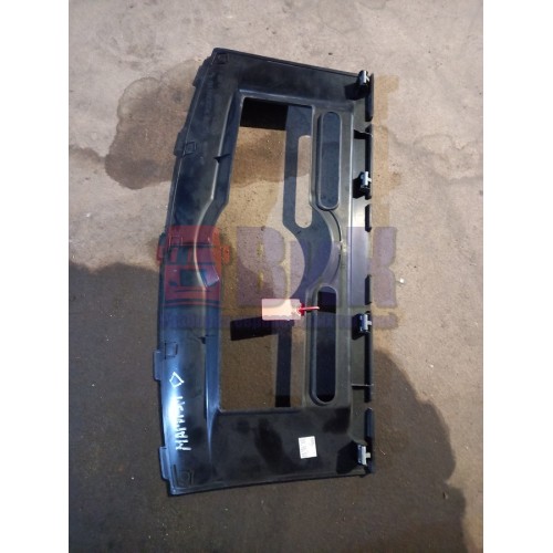 Накладка на панель приборов Renault Magnum DXI (944)-1