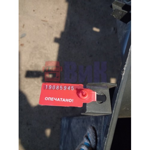 Торпедо Renault Premium DXI центральная часть нижняя (945)-4