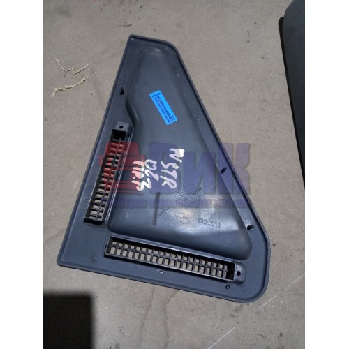 Накладка на торпедо Iveco (291)-1