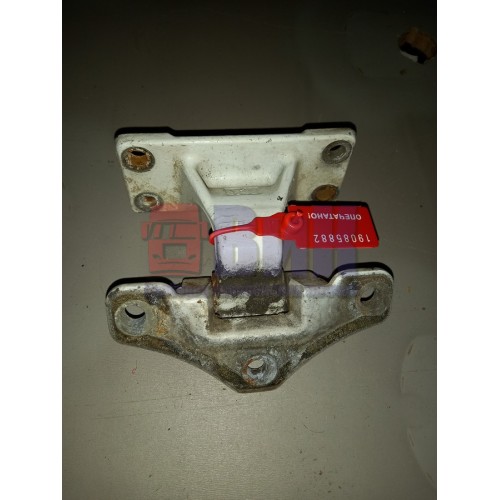 Петля двери Renault Premium (882)