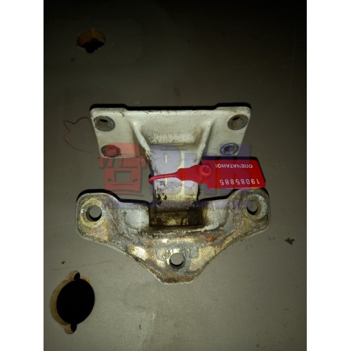 Петля двери Renault Premium (885)