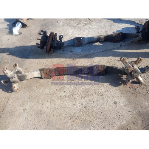 Балка передняя Renault с цапфами d58 (494)-3